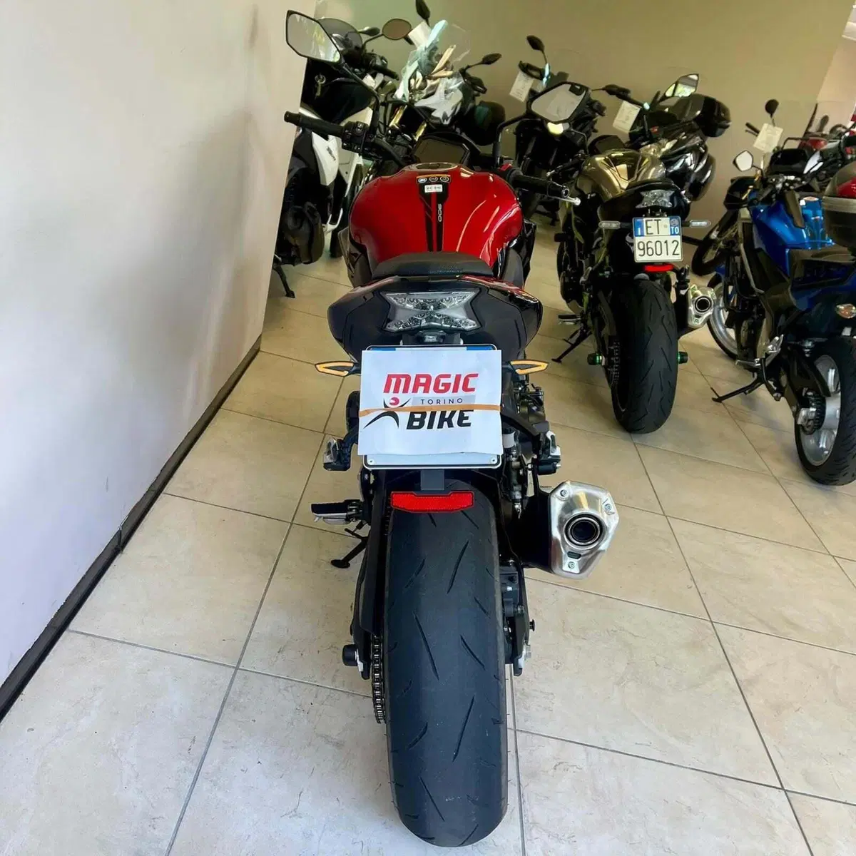 Kawasaki Z 900 (2021 - 24) (7)