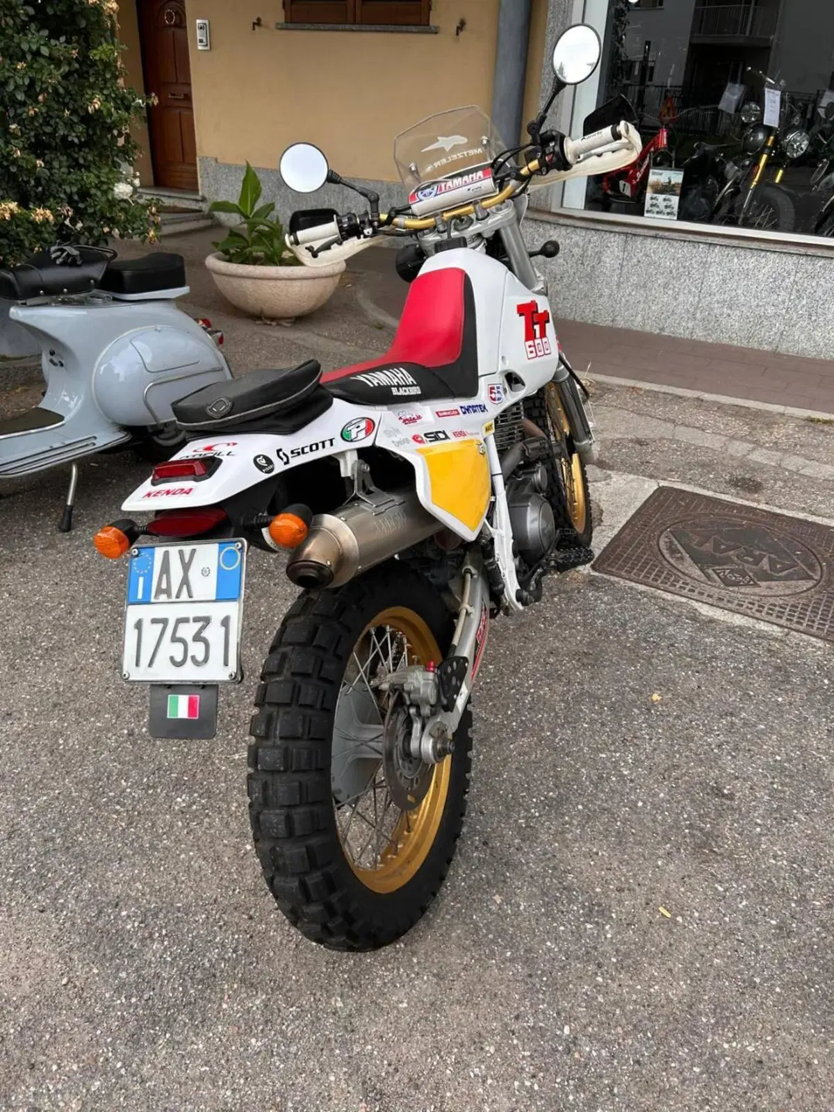 Yamaha TT 600 R (2)