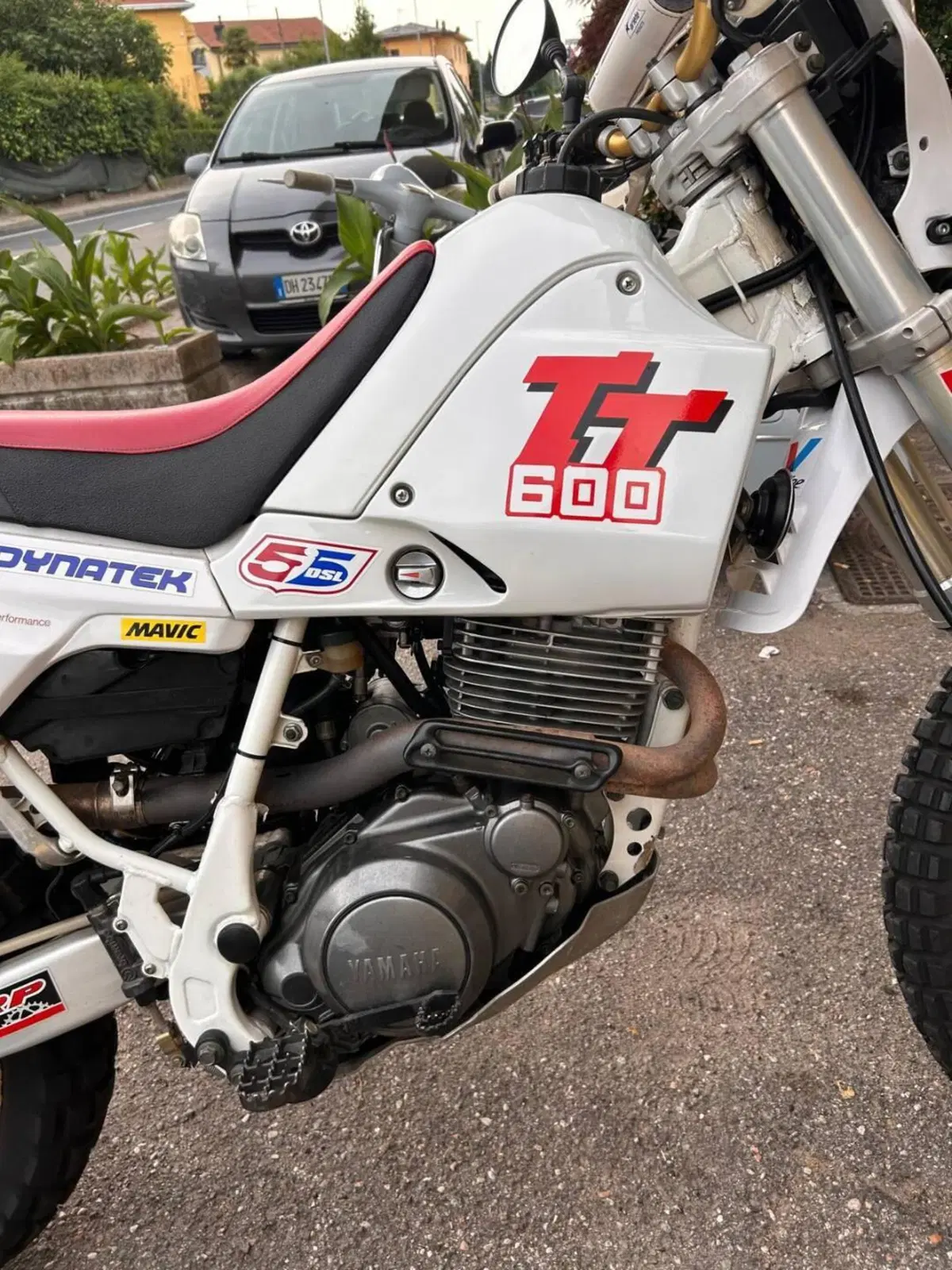 Yamaha TT 600 R (5)