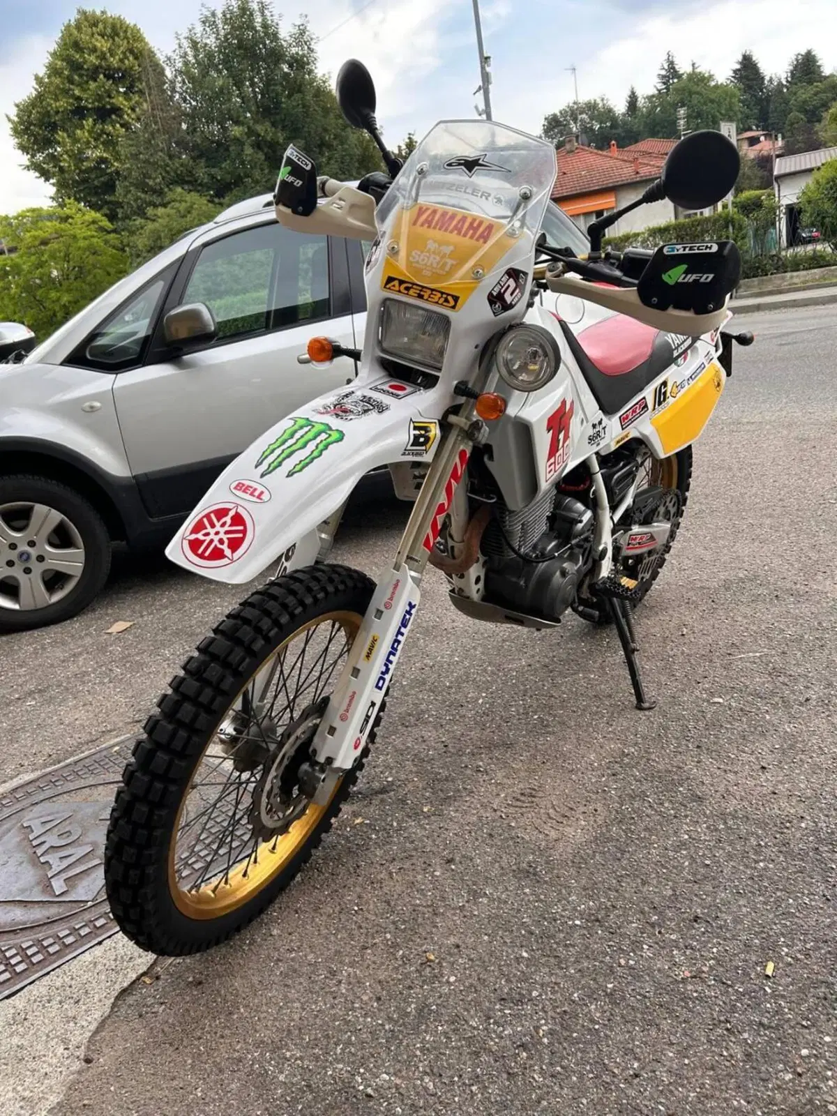 Yamaha TT 600 R (7)