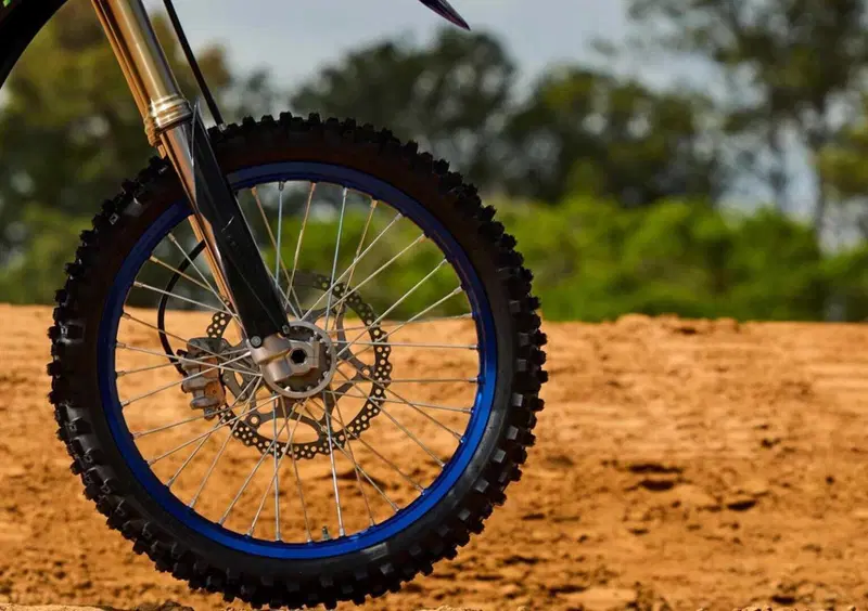 Yamaha YZ 125 YZ 125 Monster Energy Yamaha Racing Edition (2027) (11)