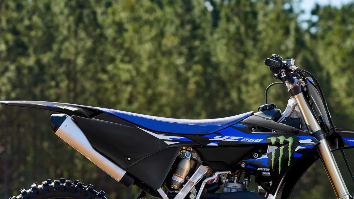 Yamaha YZ 250 YZ 250 Monster Energy Yamaha Racing Edition (2027) (9)