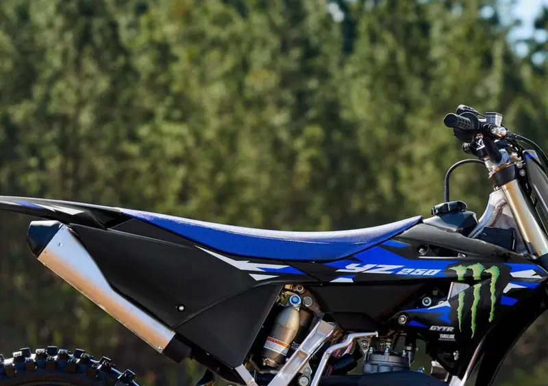 Yamaha YZ 250 YZ 250 Monster Energy Yamaha Racing Edition (2027) (9)
