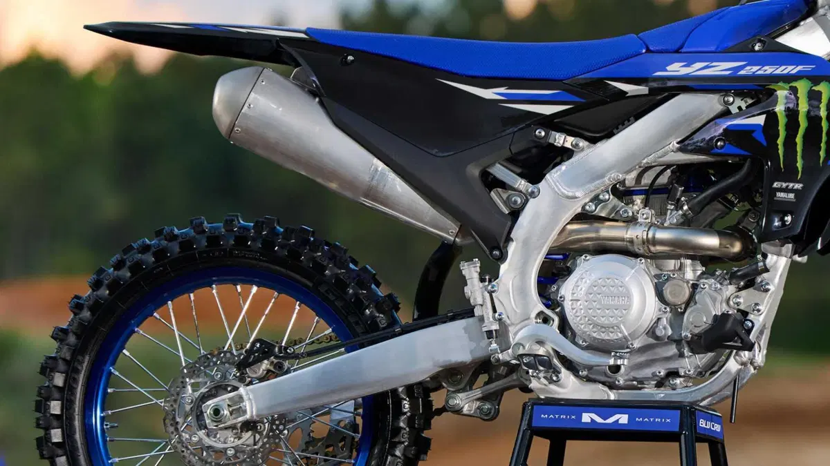 Yamaha YZ 250 F YZ 250 F Monster Energy Yamaha Racing Edition (2027) (10)