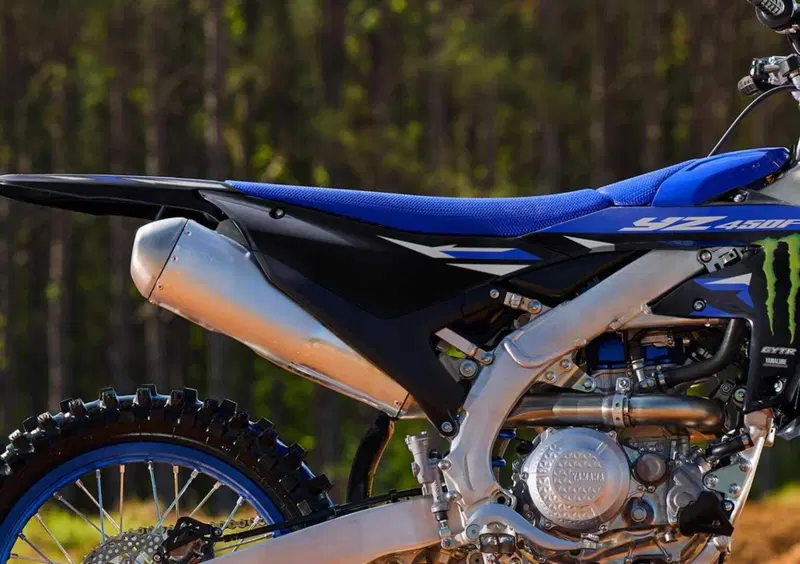 Yamaha YZ 450 F YZ 450 F Monster Energy Yamaha Racing Edition (2027) (11)