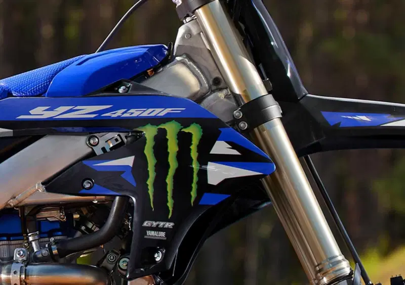Yamaha YZ 450 F YZ 450 F Monster Energy Yamaha Racing Edition (2027) (9)