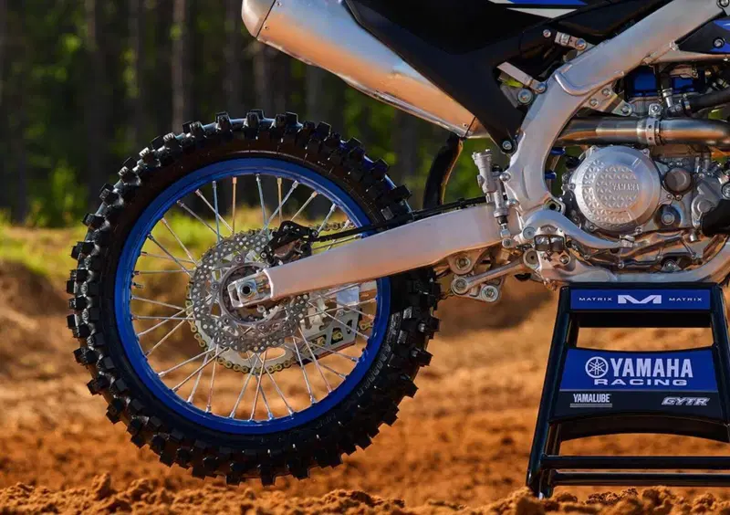 Yamaha YZ 450 F YZ 450 F Monster Energy Yamaha Racing Edition (2027) (13)
