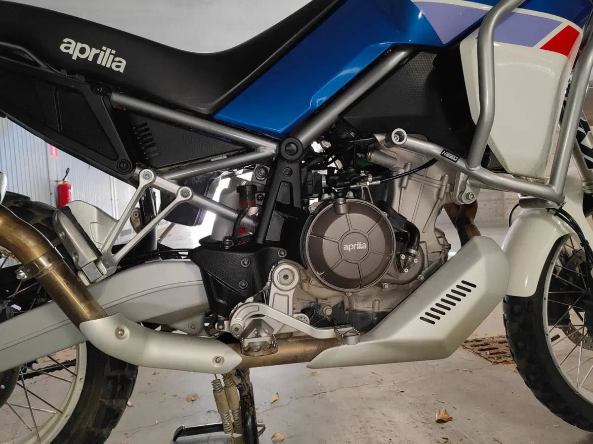 Aprilia Tuareg 660 (2022 - 24) (5)