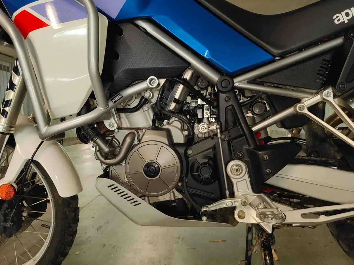 Aprilia Tuareg 660 (2022 - 24) (6)