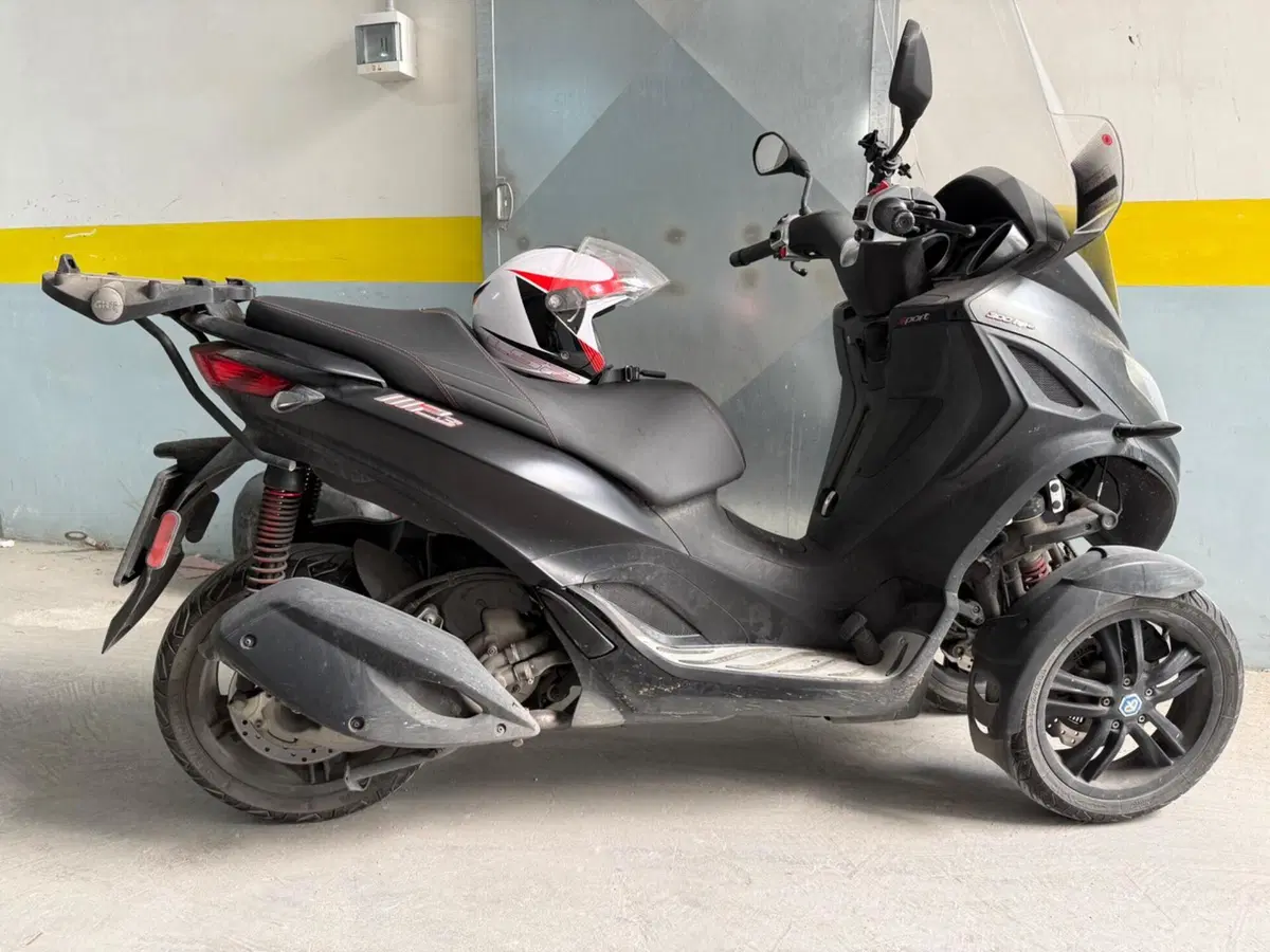 Piaggio Mp3 300 Hpe (2019 - 20) (3)