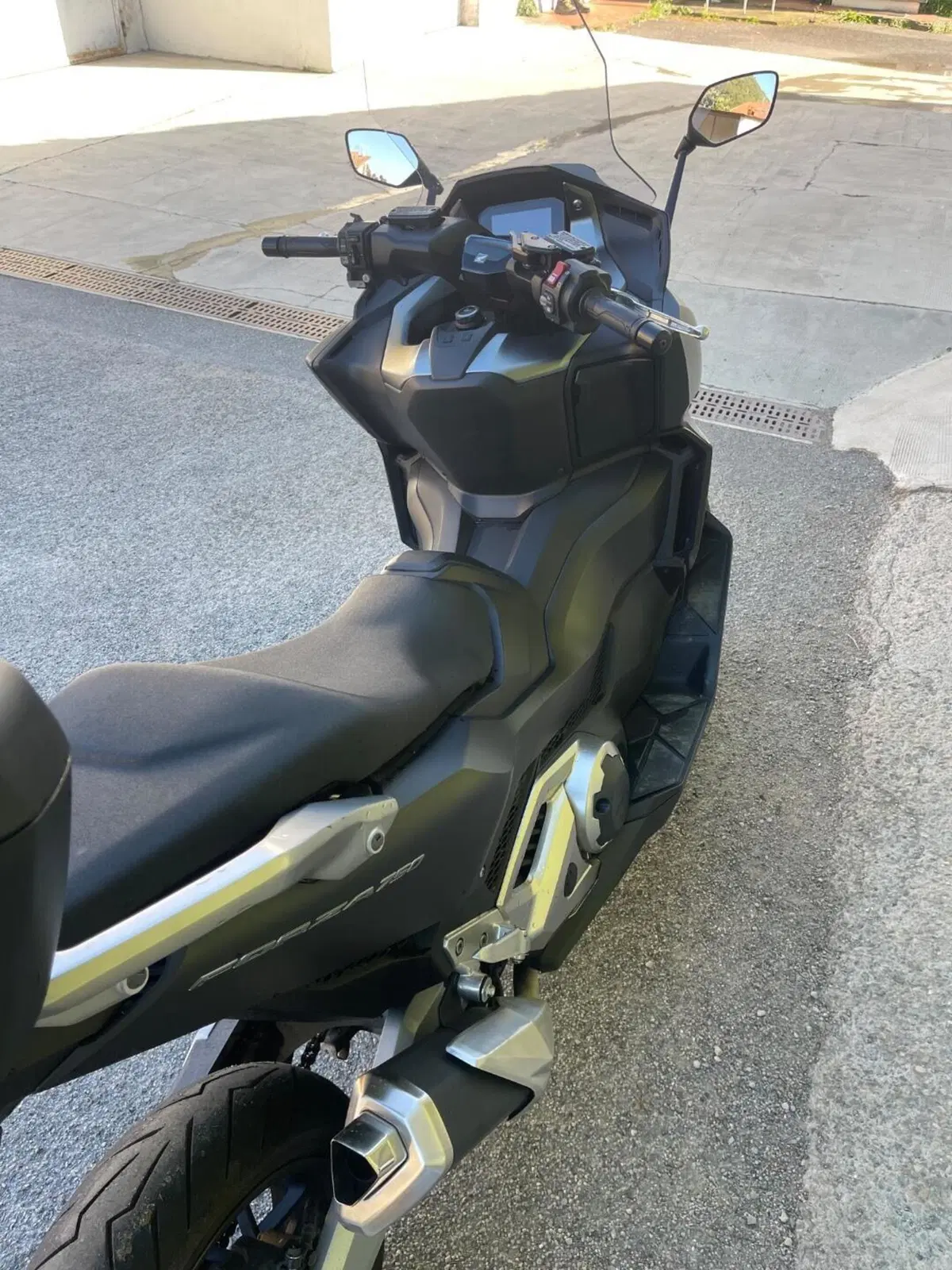 Honda Forza 750 DCT (2021 - 24) (5)