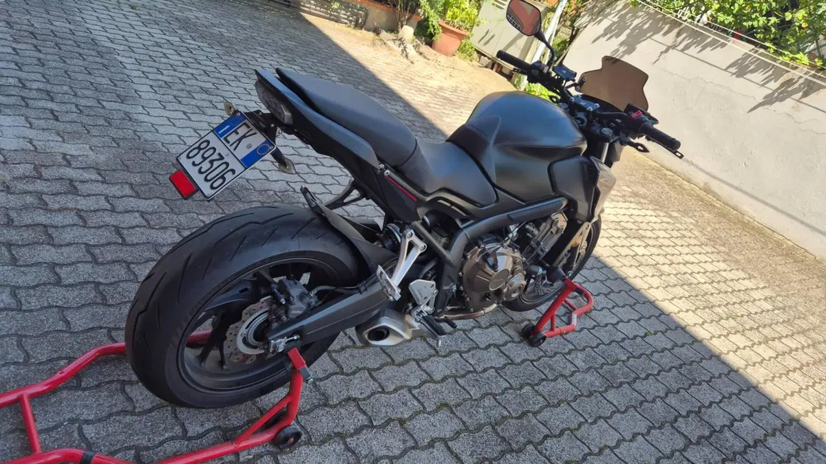 Honda CB 650 F (2017 - 18) (5)