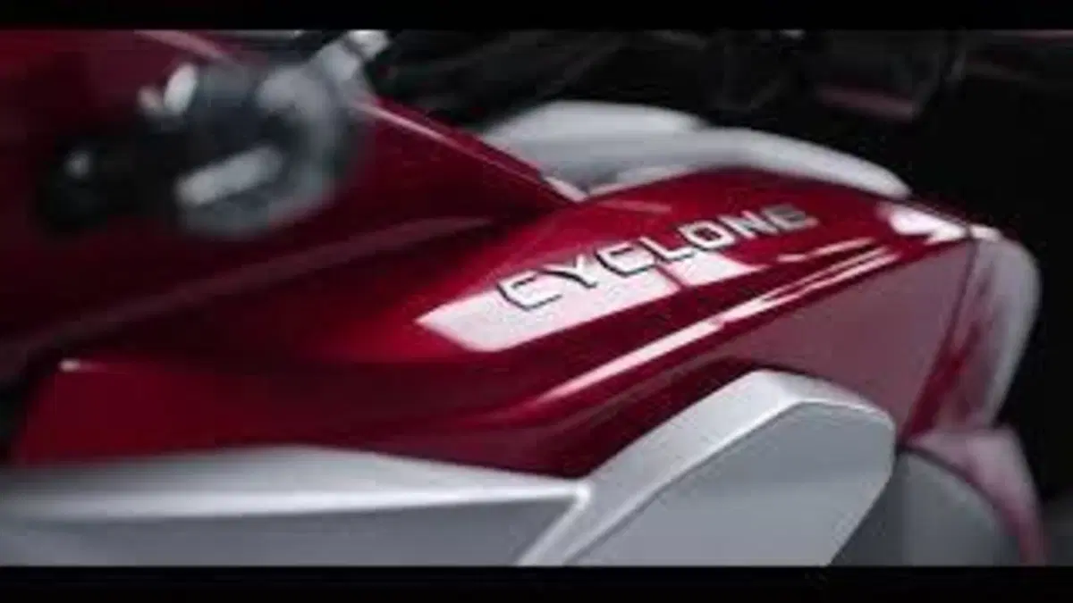 Cyclone RX650 (2025 - 26) (7)