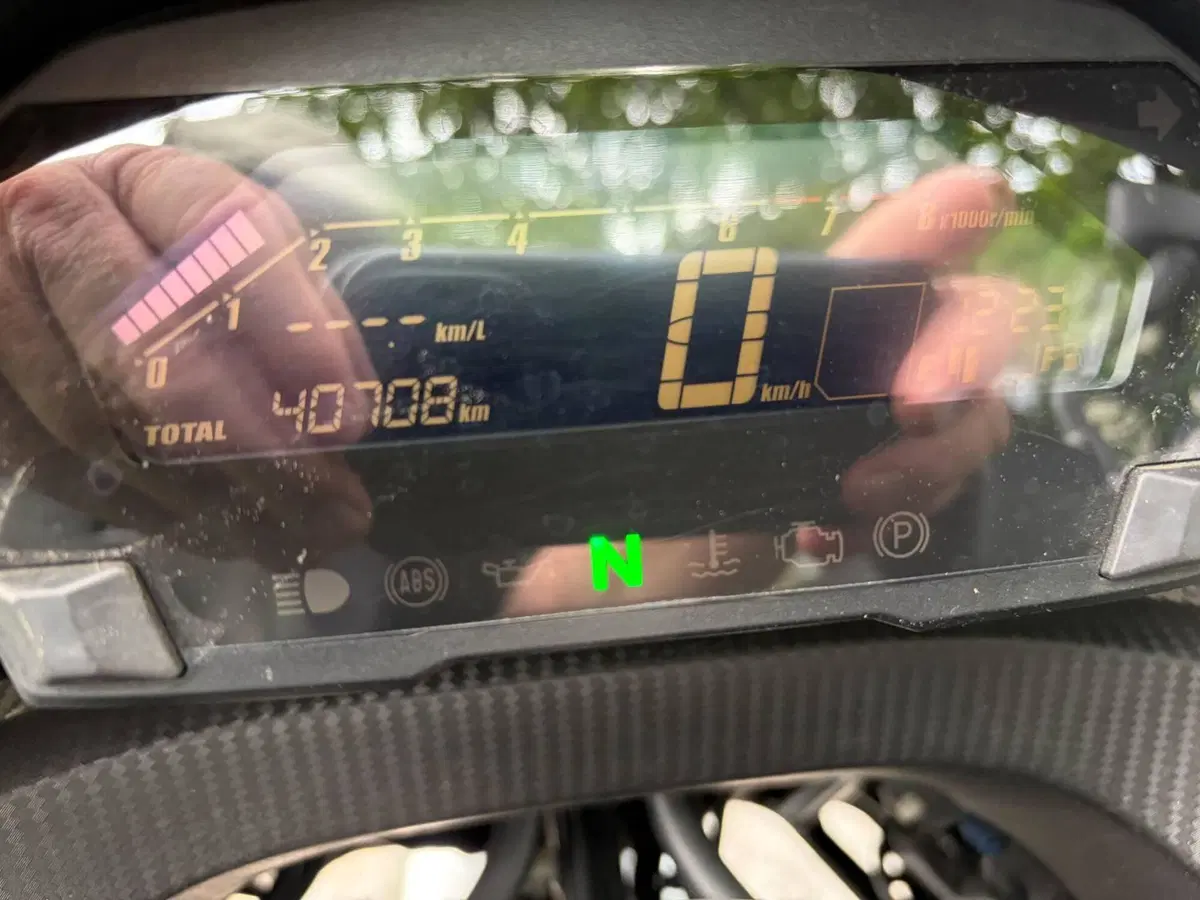 Honda Integra 750 DCT Sport (2017) (6)