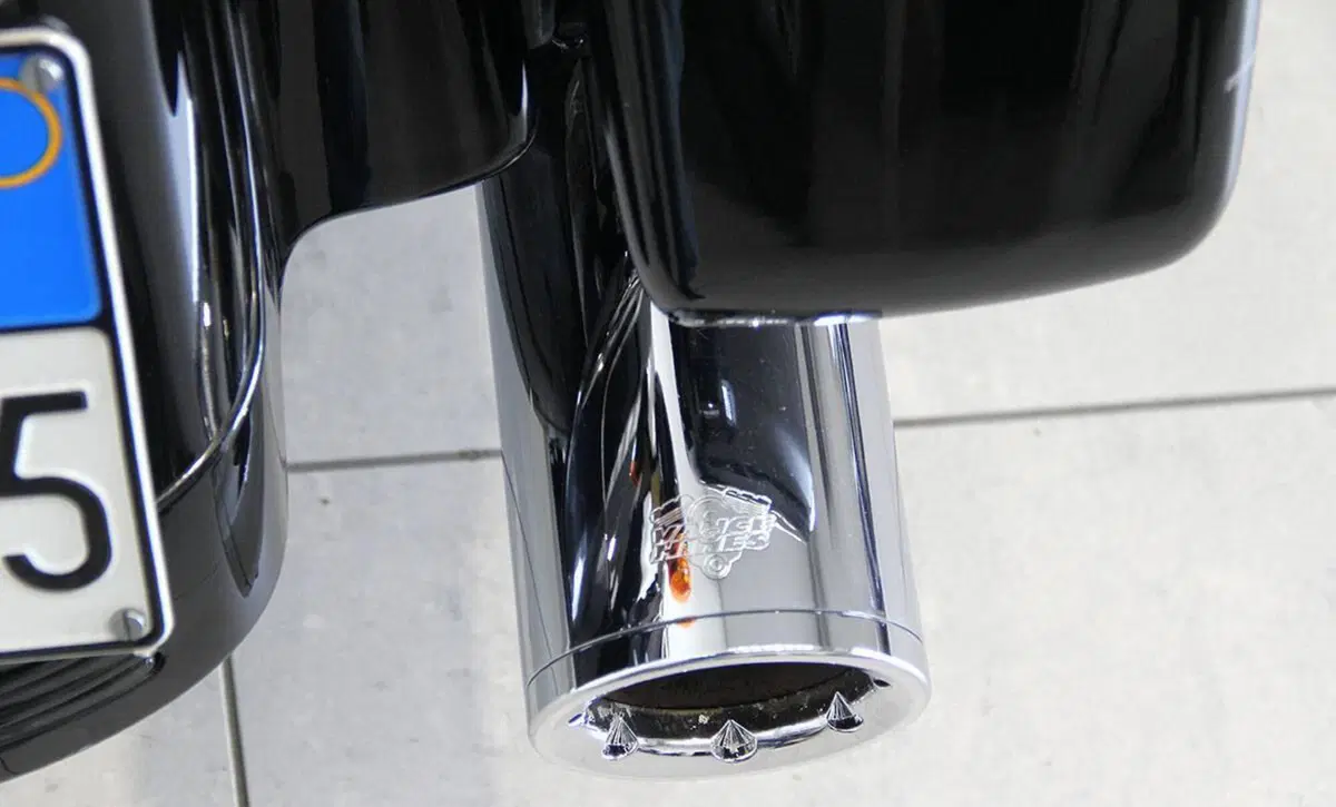 Harley-Davidson 107 Road Glide (2017) - FLTRX (7)