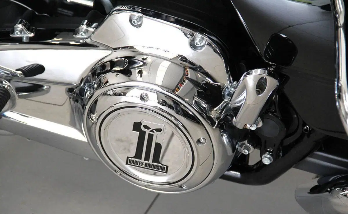 Harley-Davidson 107 Road Glide (2017) - FLTRX (15)