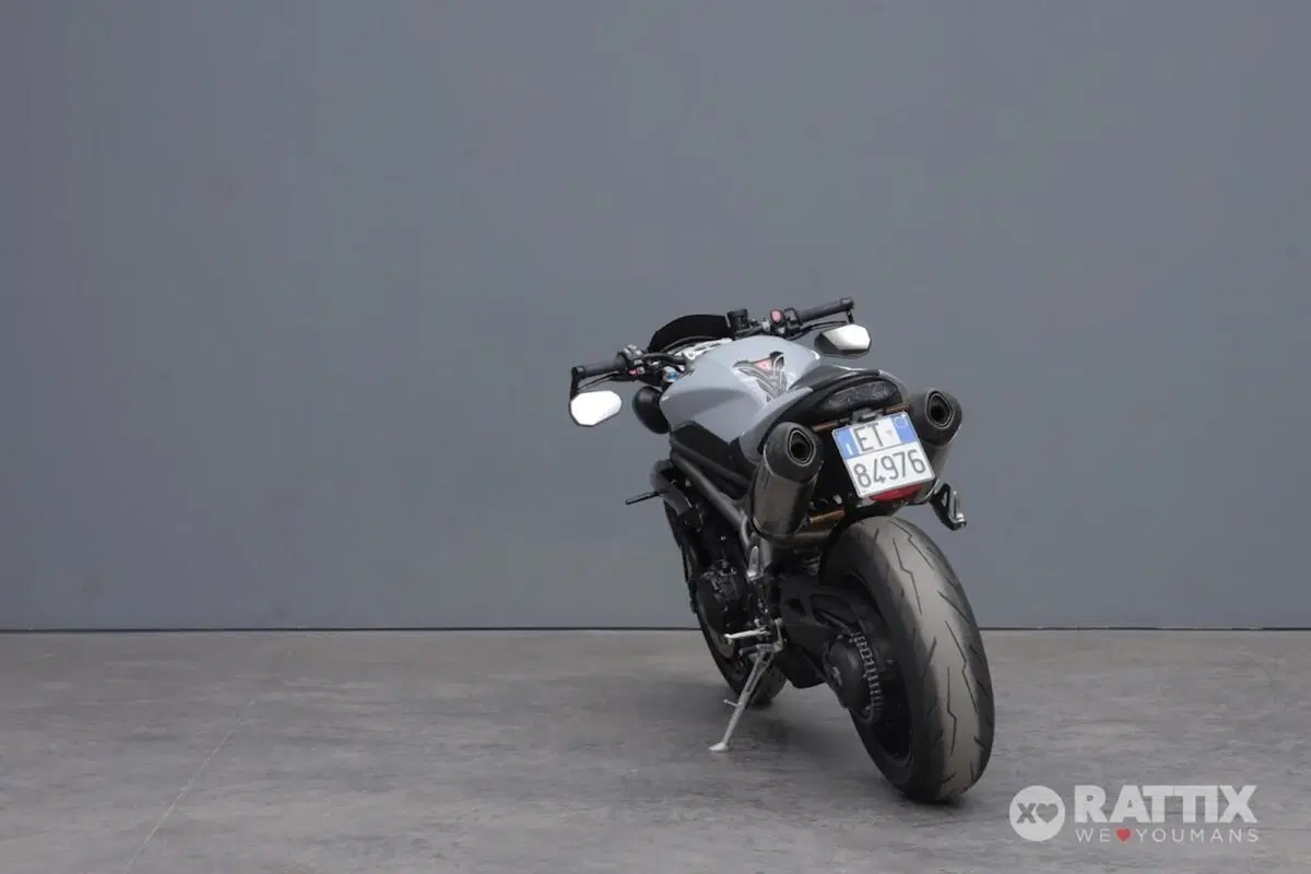 Triumph Speed Triple 1050 RS (2018 - 20) (5)