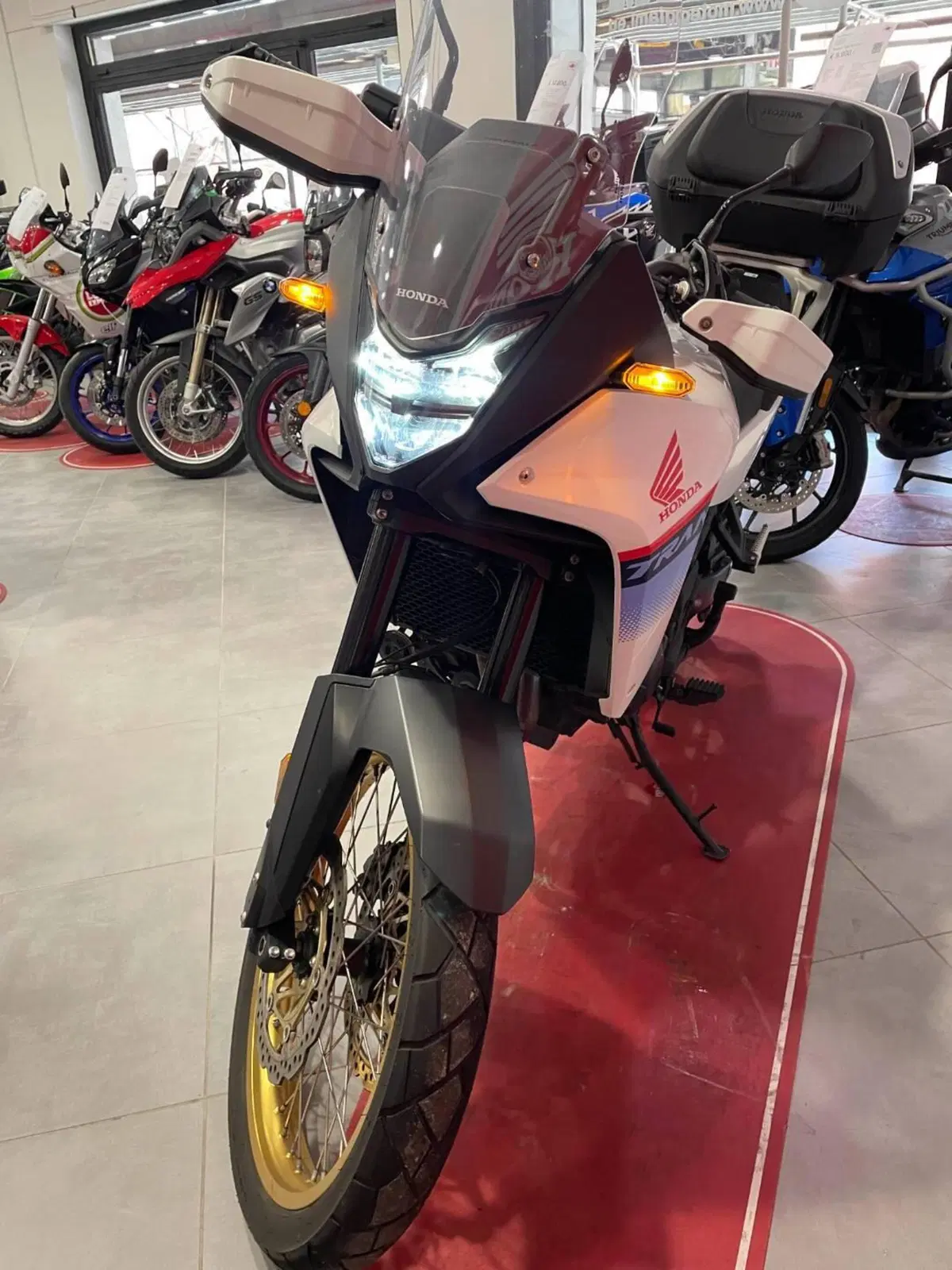 Honda Transalp XL750 Urban (2023 - 24) (6)