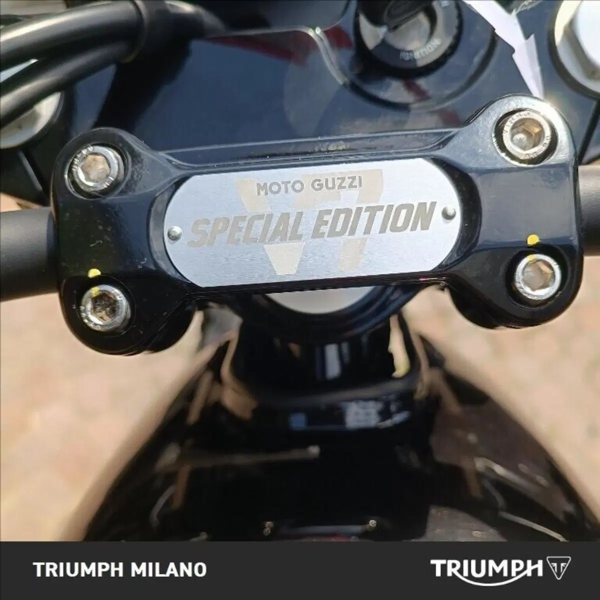 Moto Guzzi V7 850 Stone Special Abs (2021) (6)