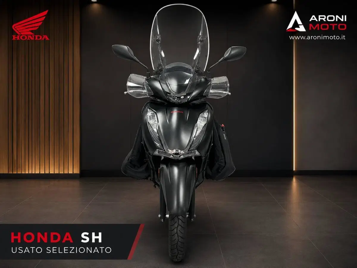 Honda SH 350 (2021 - 24) (2)