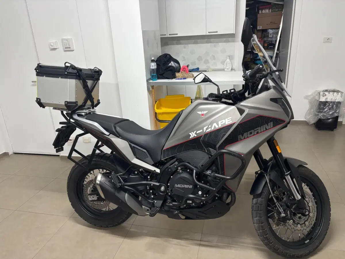 Moto Morini X-Cape 650 (2021 - 26) (5)