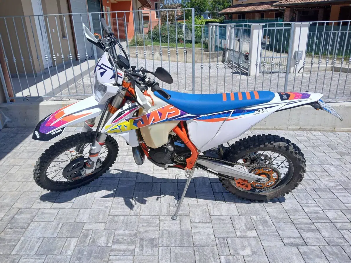 KTM 300 EXC TPI Six Days (2022)