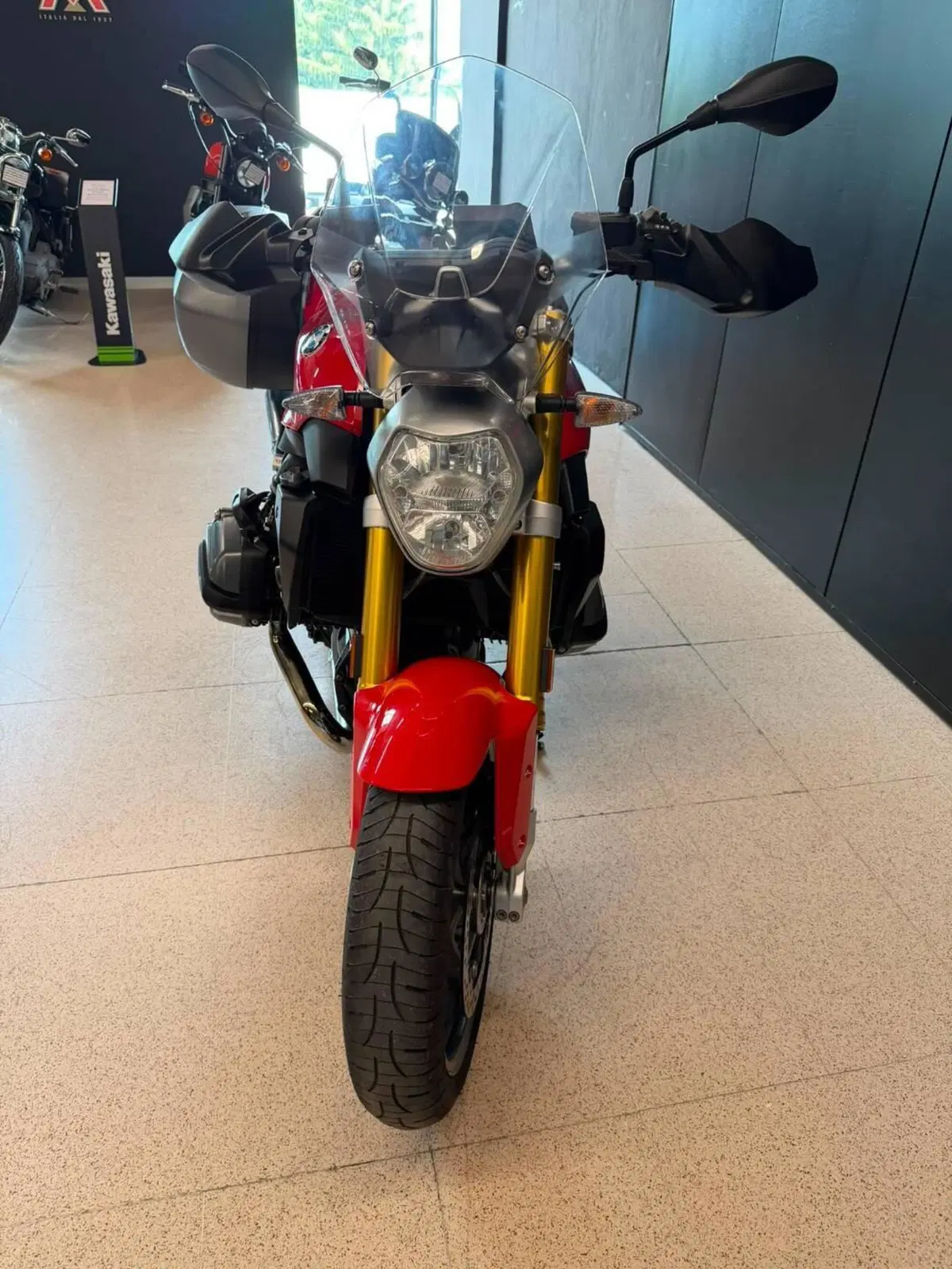 Bmw R 1200 R (2017 - 18) (4)