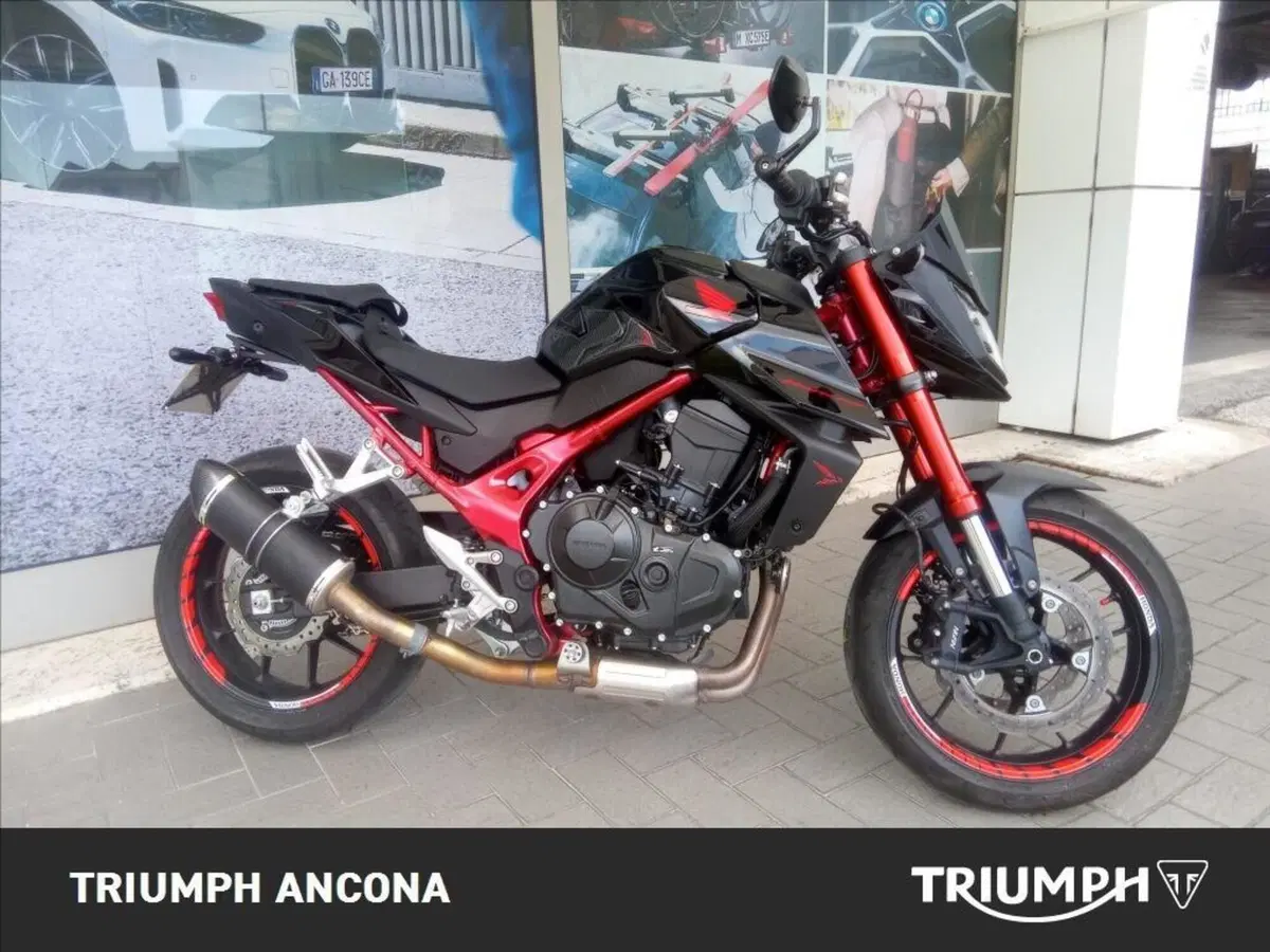 Honda CB 750 Hornet (2023 - 24)