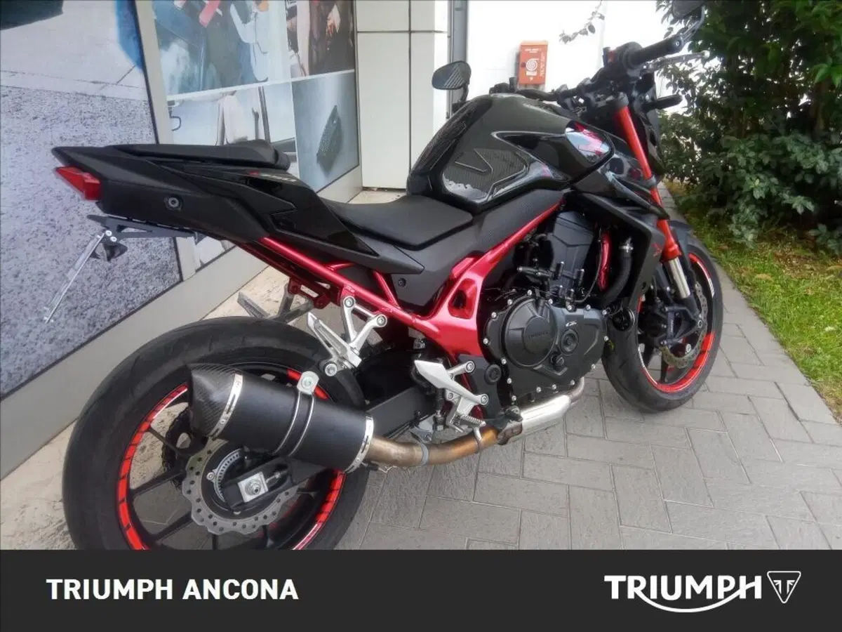 Honda CB 750 Hornet (2023 - 24) (7)