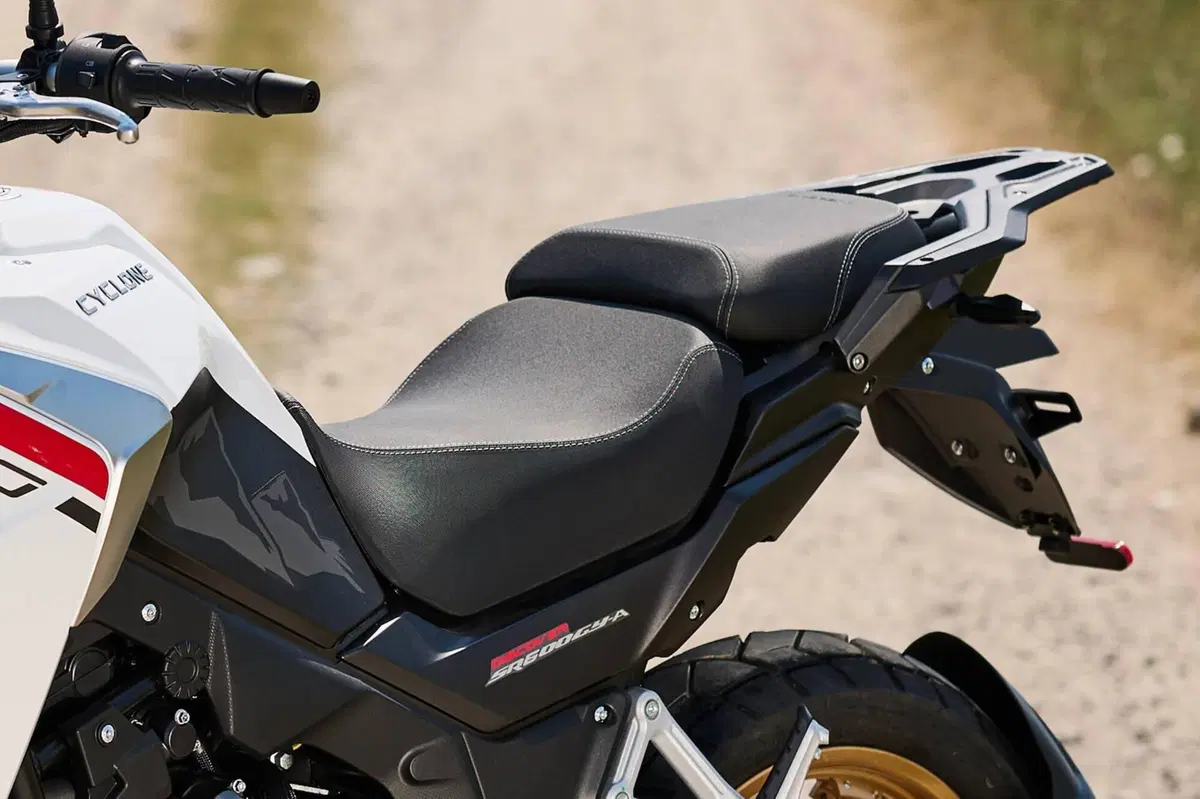 Cyclone RX600 (2025 - 26) (11)