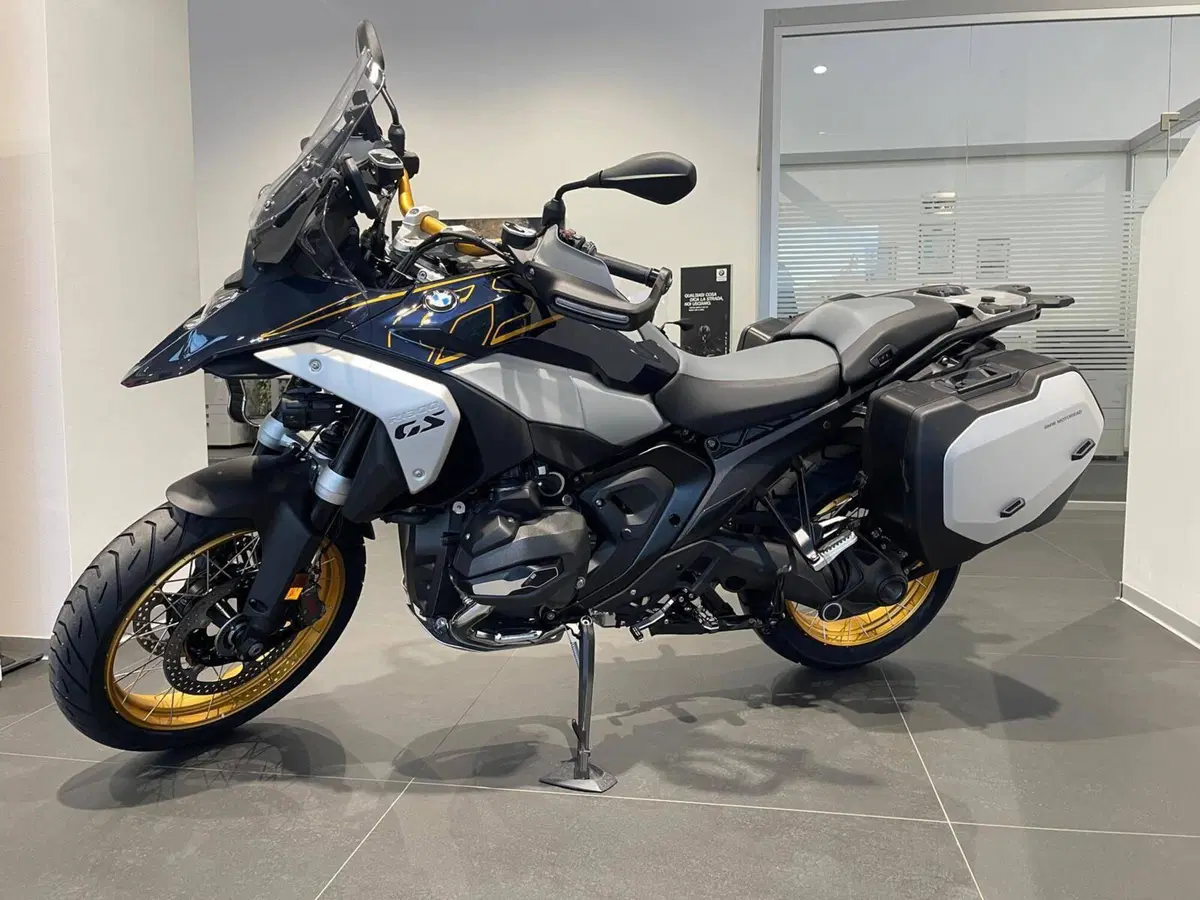 Bmw R 1300 GS (2023 - 26) (3)
