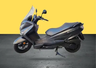Suzuki Burgman UH 200 (2017 - 20) usata