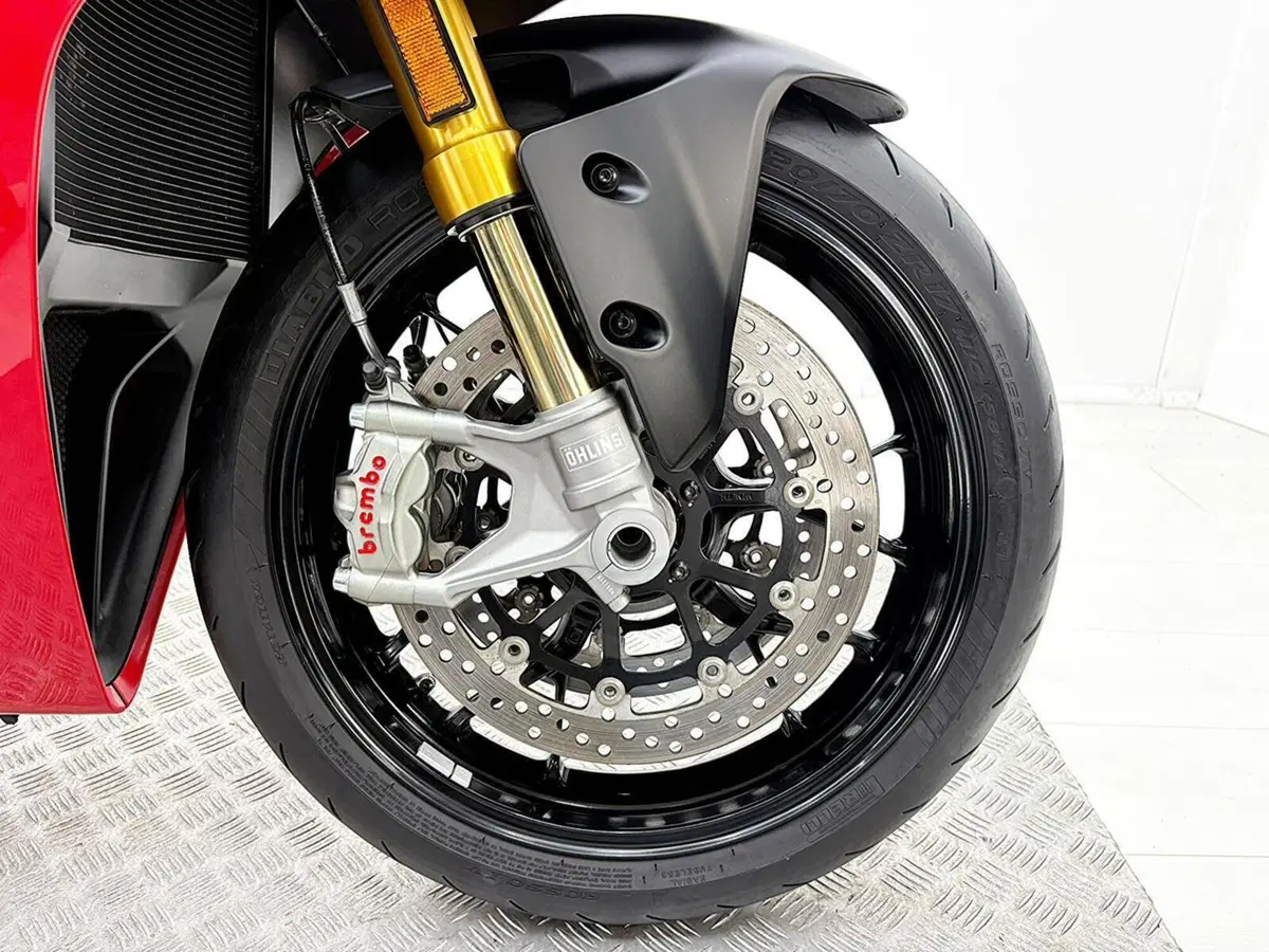 Ducati Panigale V2 S (2025 - 26) (12)