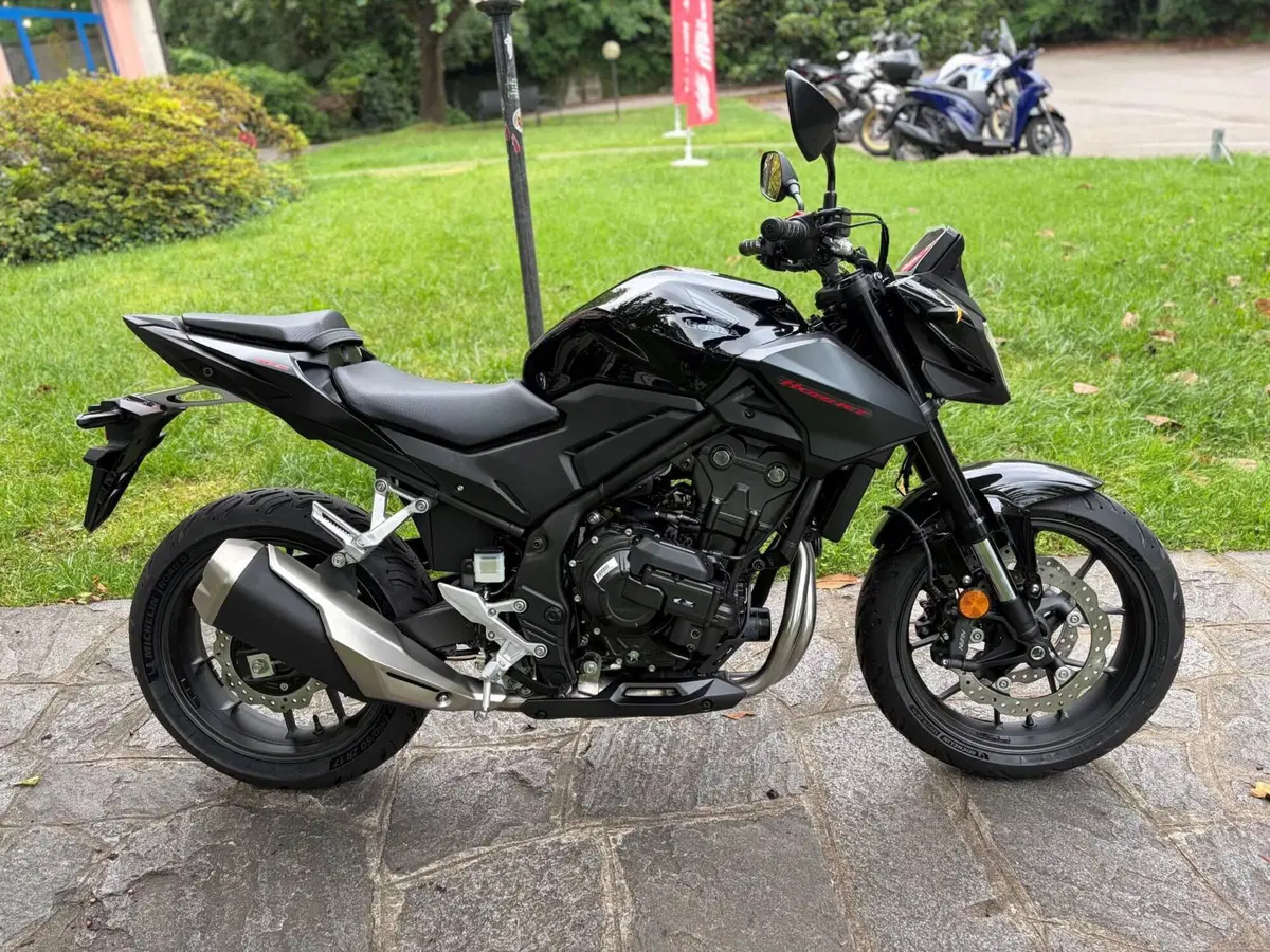 Honda CB 500 Hornet (2026) (5)