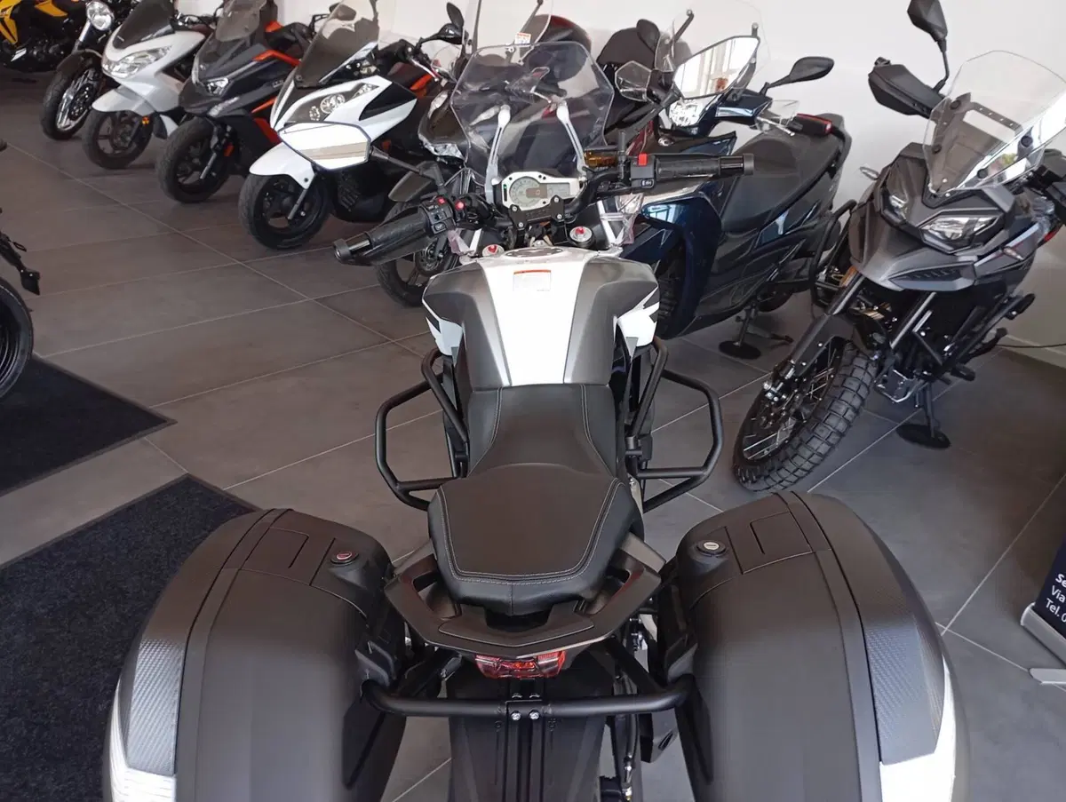 CFMOTO 650MT (2021 - 24) (6)