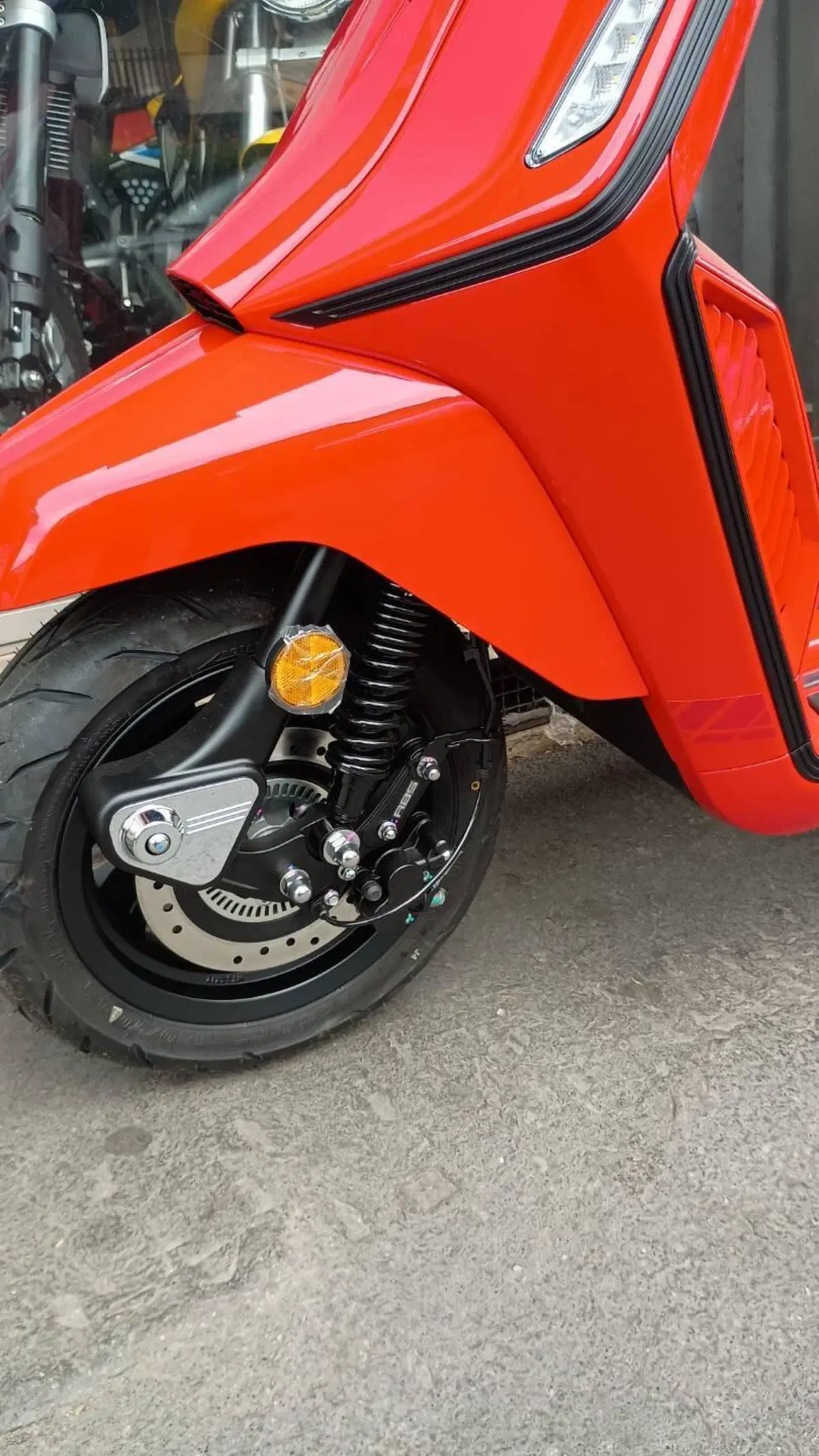 Lambretta X125 (2023 - 26) (2)