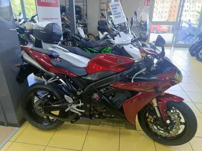 Yamaha YZF R1 (2004 - 05) usata