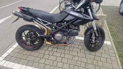 Ducati Hypermotard 796 (2012) usata
