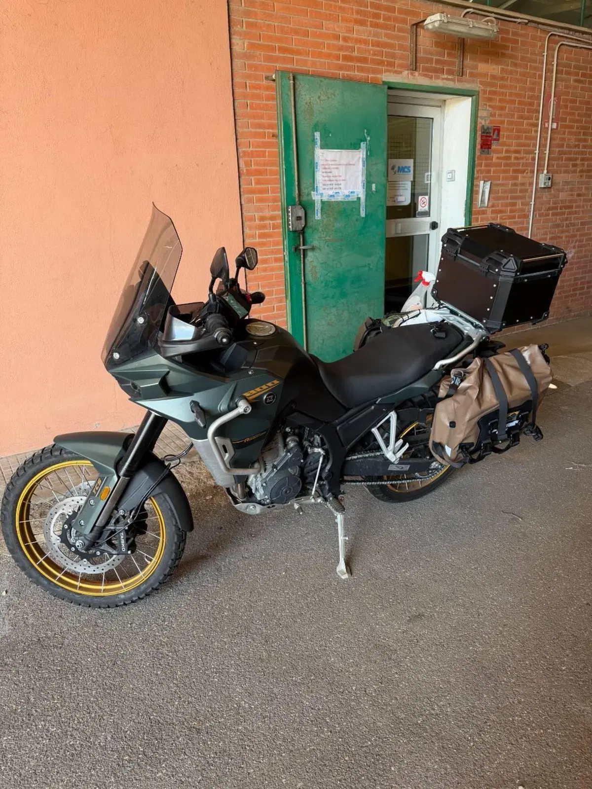 Kove 800X Pro (2024 - 25) (4)