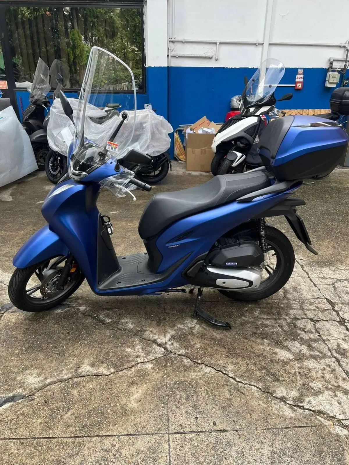 Honda SH 150i (2024 - 25) (3)