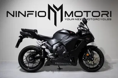 Honda CBR 600 RR (2024 - 26) usata
