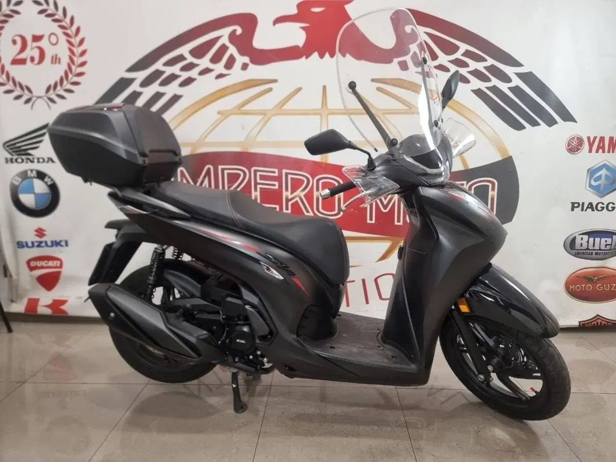 Honda SH 350i Sport (2025 - 26) (2)
