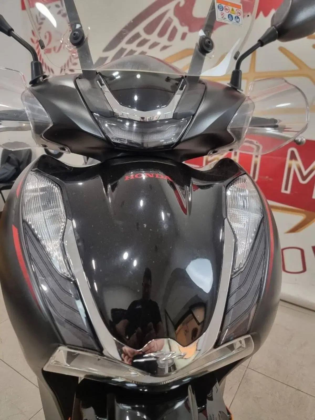 Honda SH 350i Sport (2025 - 26) (4)