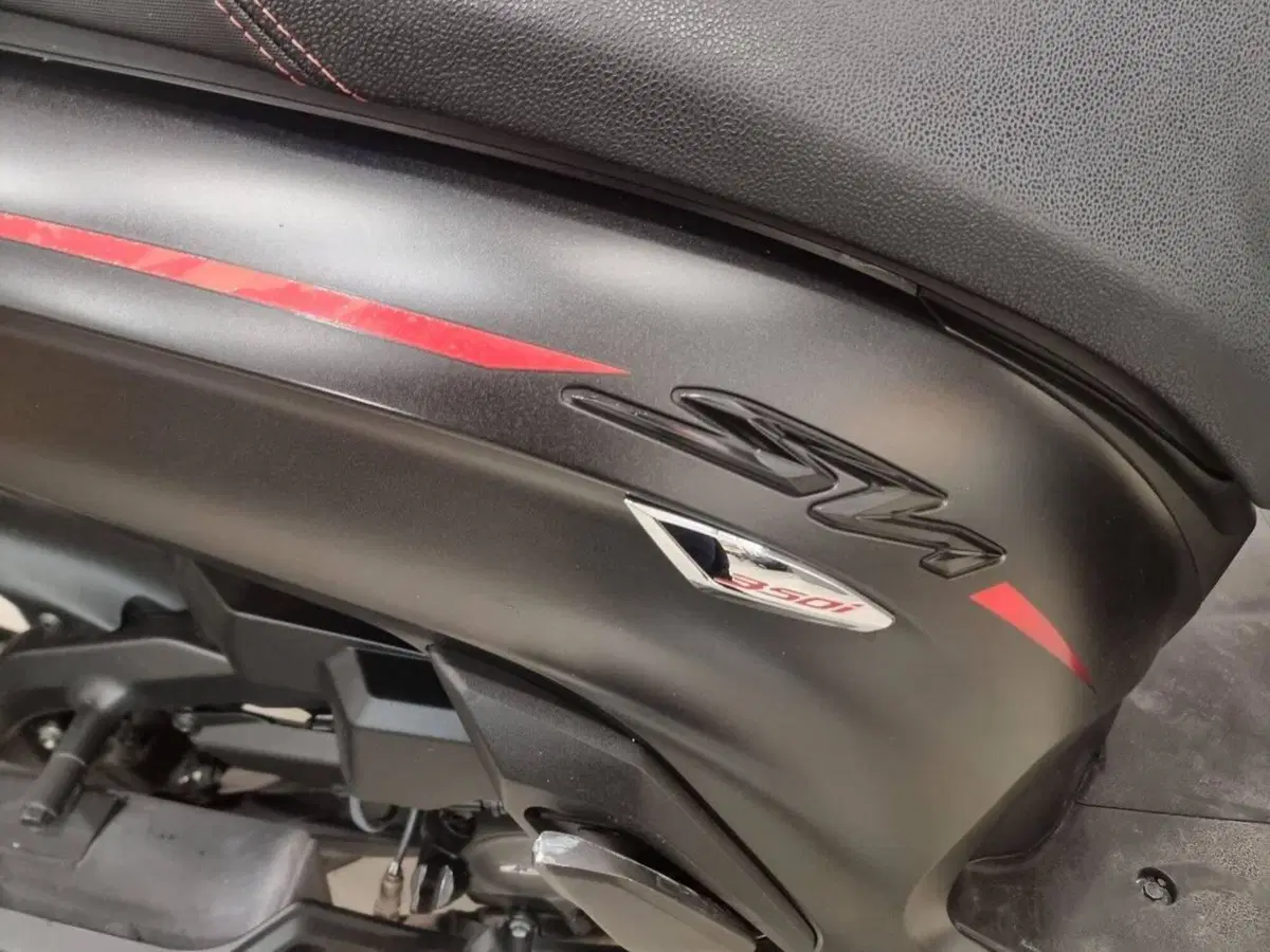 Honda SH 350i Sport (2025 - 26) (7)