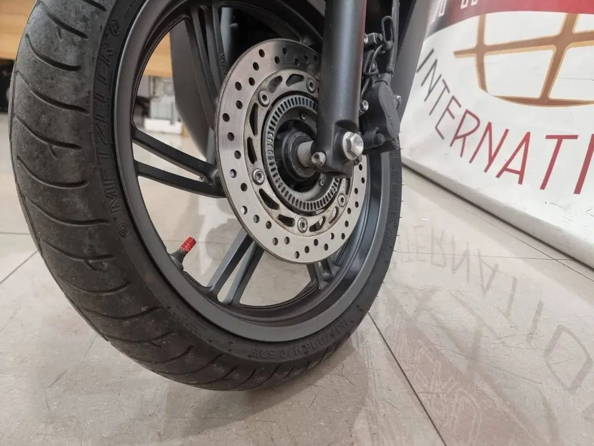 Honda SH 350i Sport (2025 - 26) (12)