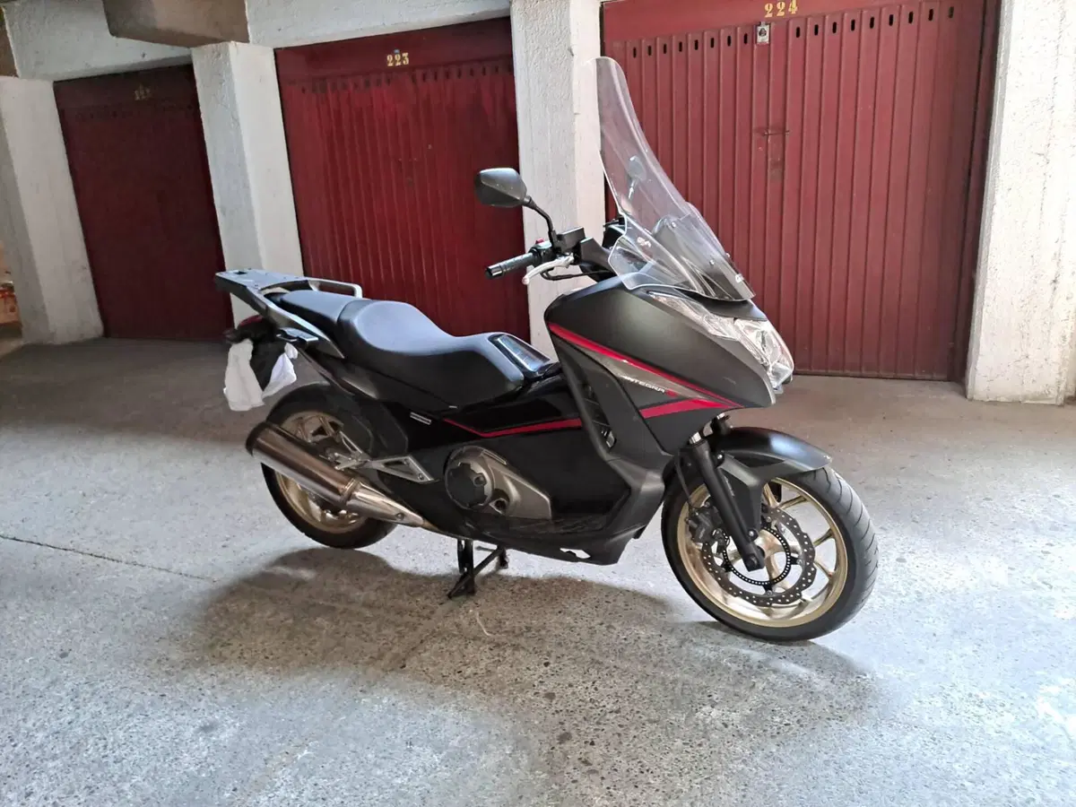 Honda Integra 750 DCT ABS (2014 - 15) (5)