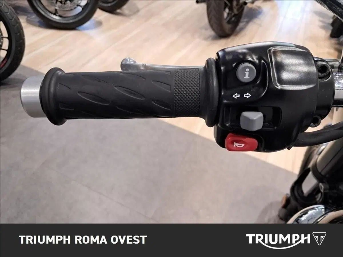 Triumph Bonneville T100 (2021 - 25) (12)