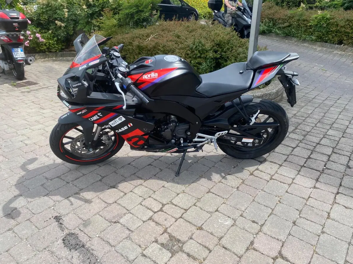 Aprilia RS 125 GP Replica (2021 - 24) (2)