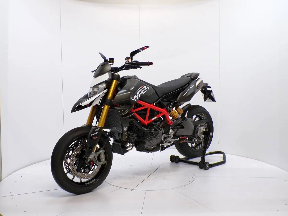 Ducati Hypermotard 950 SP (2022 - 25) (3)