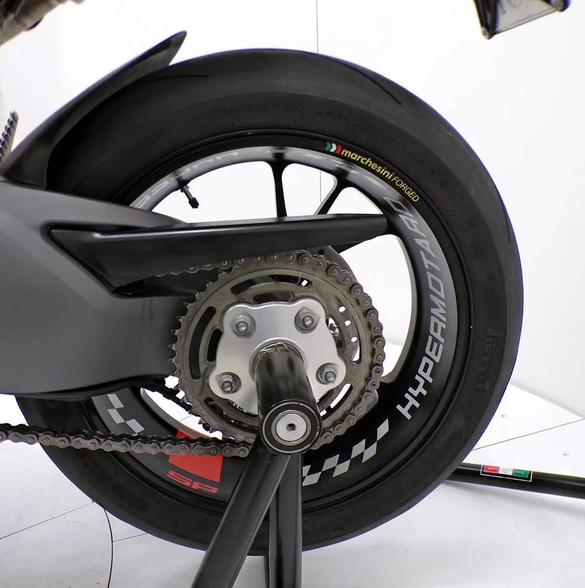 Ducati Hypermotard 950 SP (2022 - 25) (10)